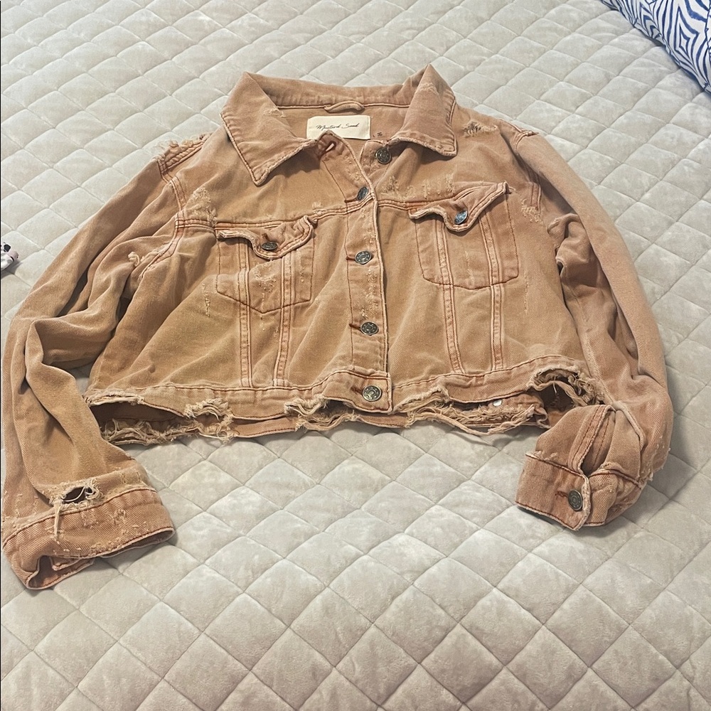 Mustard Seed Women's Tan Cropped Jacket